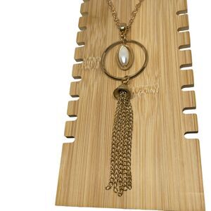 Vintage Tegan Tassel Faux Pearl Pendant Necklace Gold Tone Stunning Elegant VTG
